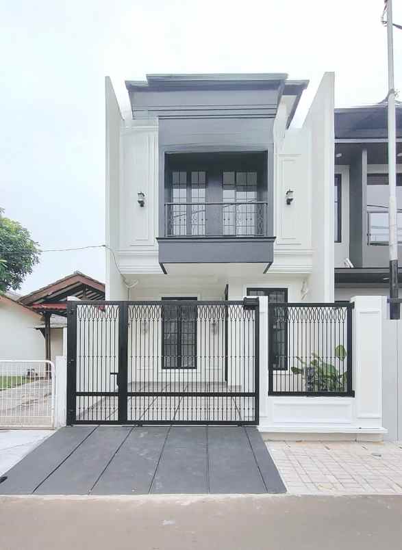 dijual rumah komplek griya loka bsd city