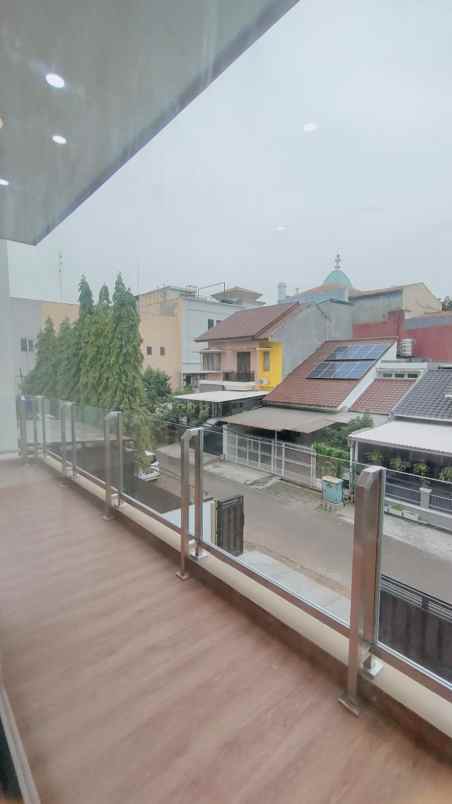 dijual rumah komplek nusa loka bsd