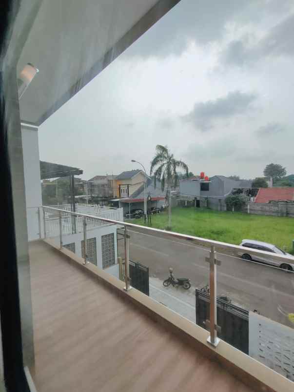 dijual rumah komplek nusa loka bsd city