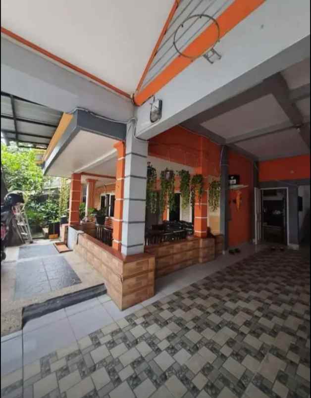 dijual rumah komplek swadaya duren