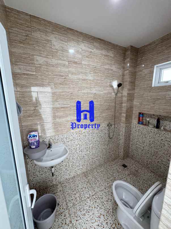 dijual rumah komplek villa rukun mas