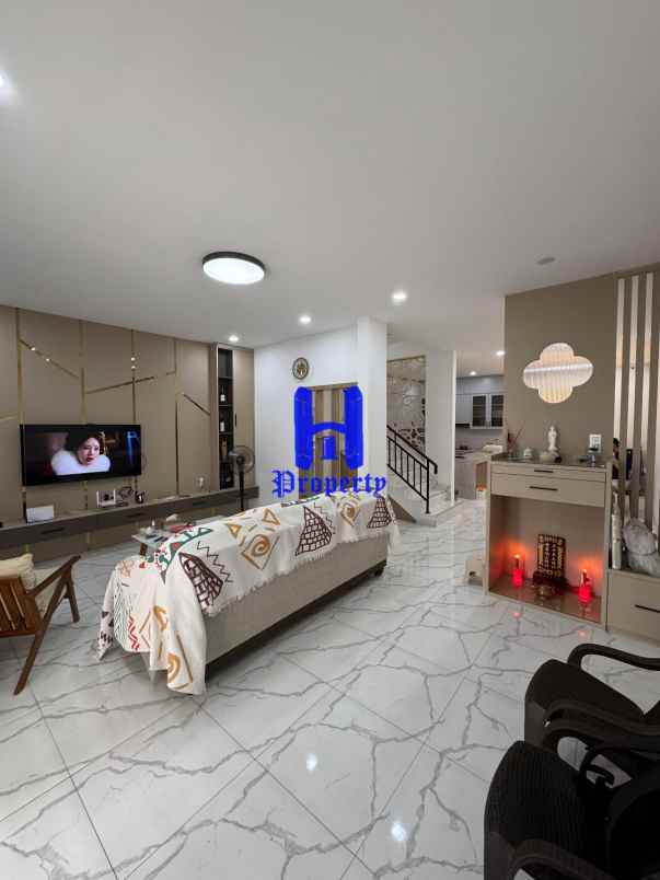 dijual rumah komplek villa rukun mas