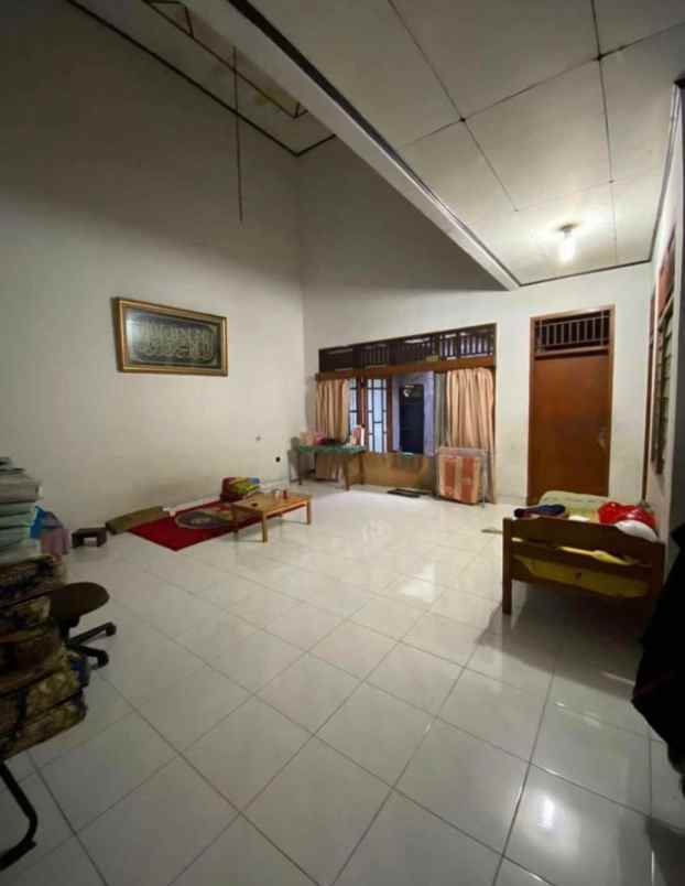 dijual rumah kost strategis di blok a jaksel
