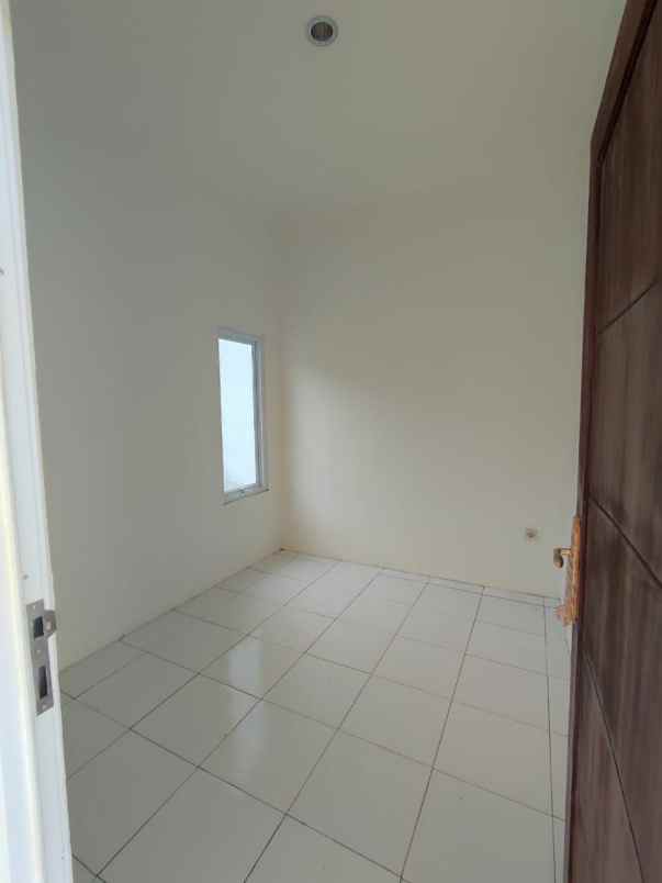 dijual rumah kota batu