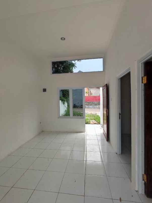 dijual rumah kota batu