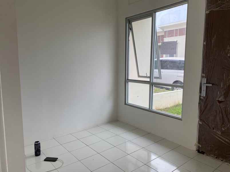 dijual rumah kota podomoro cluster kana