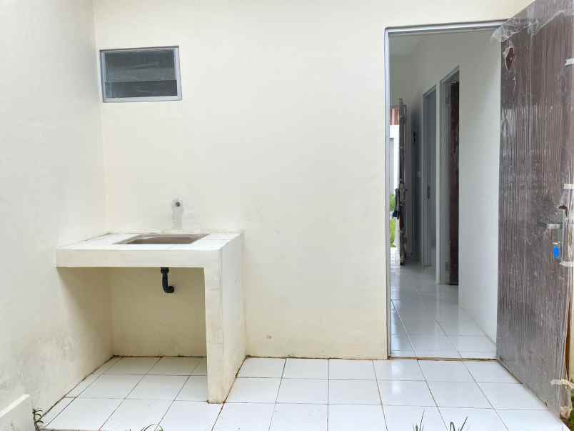 dijual rumah kota podomoro cluster kana