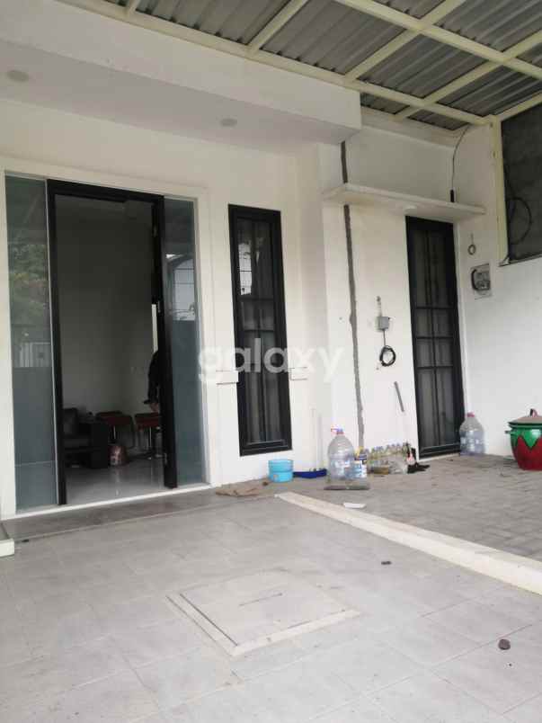 dijual rumah lebak jaya