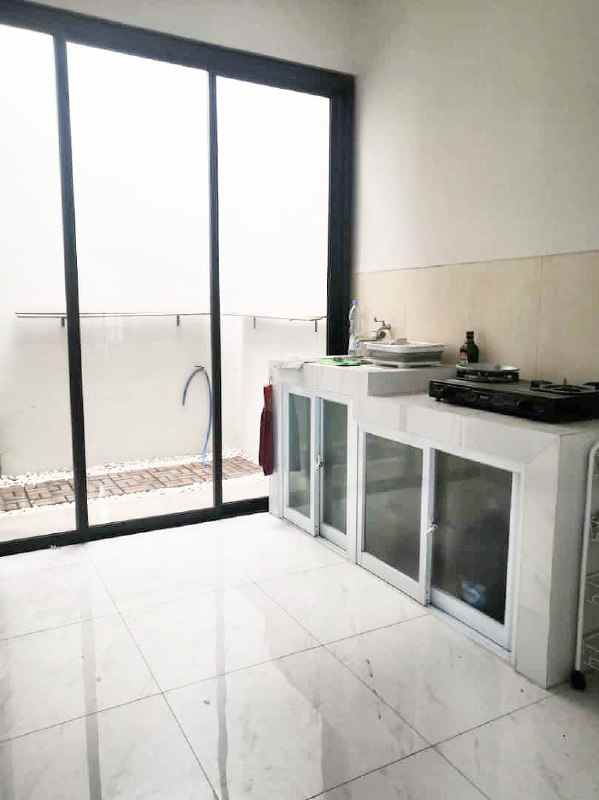 dijual rumah lebak jaya