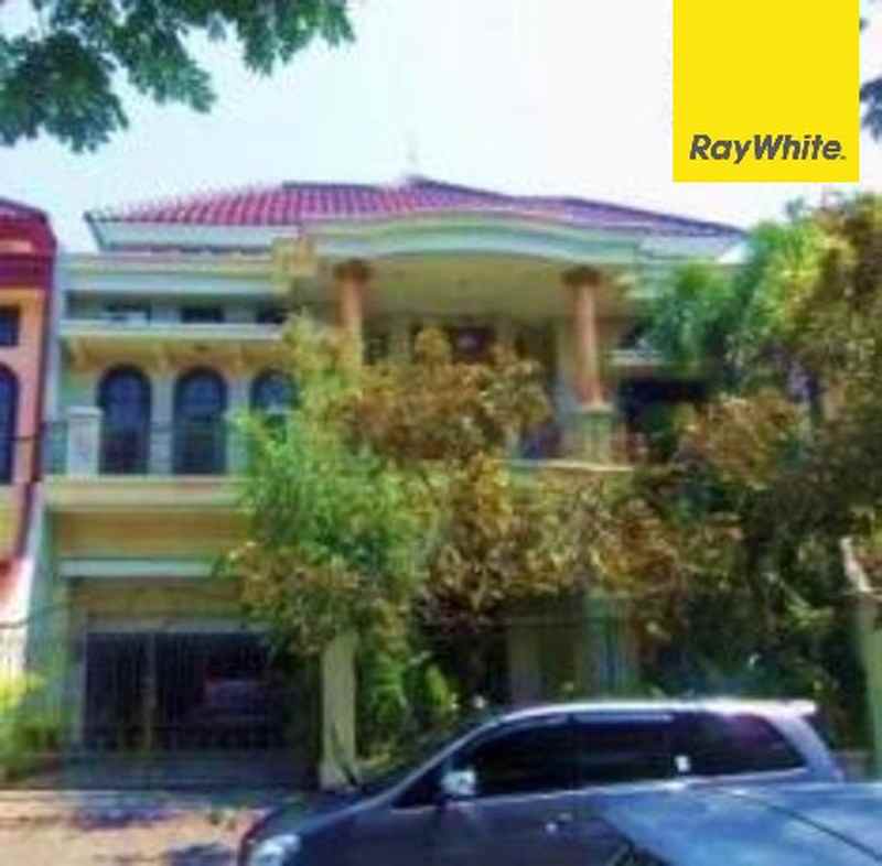 dijual rumah lelang central park semolowaru surabaya