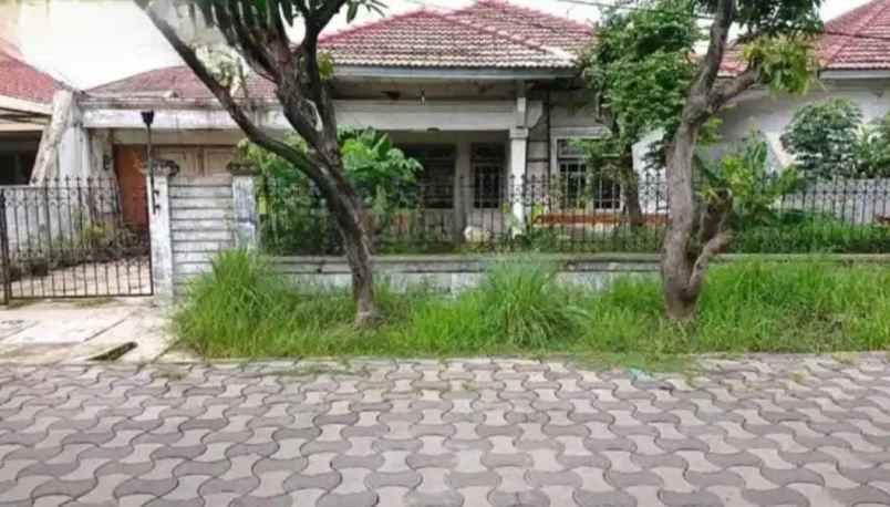 dijual rumah manyar indah