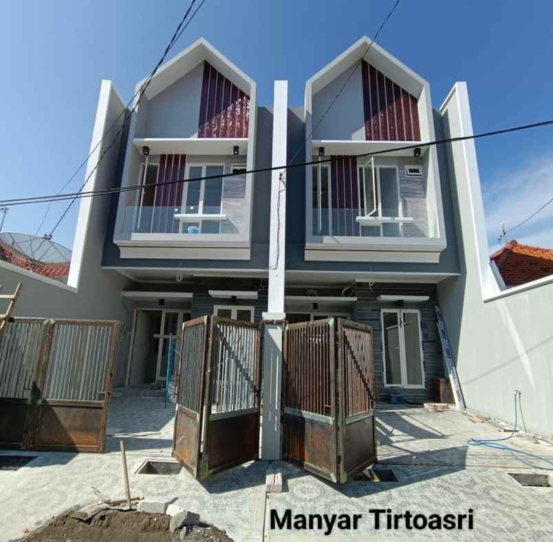 dijual rumah manyar tirtoasri manyar