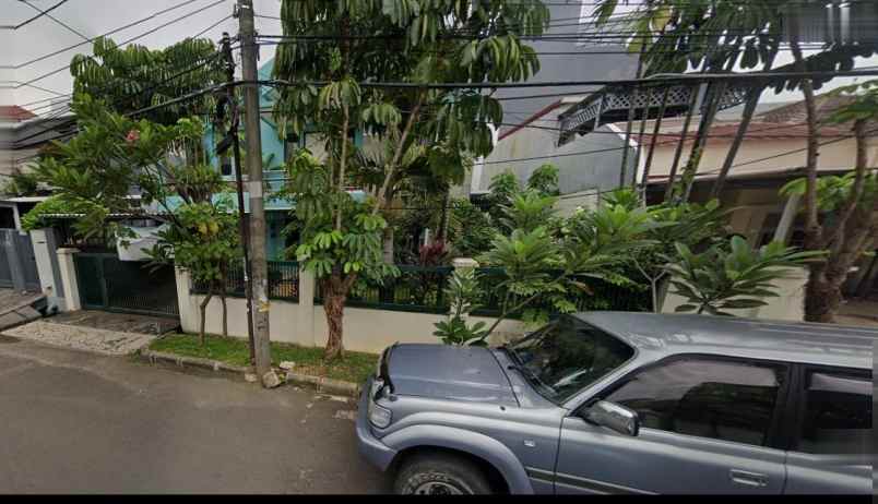 dijual rumah meruya utara