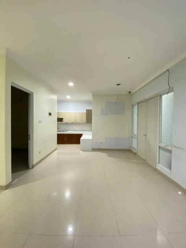 dijual rumah mewah di grand wisata bekasi