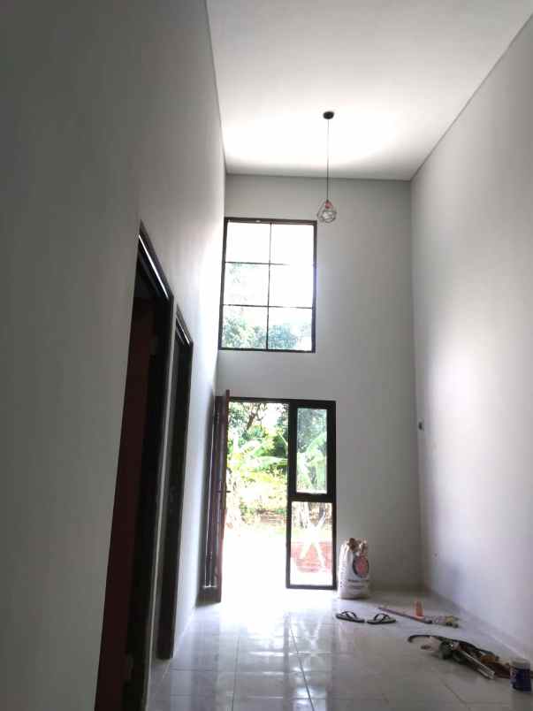 dijual rumah mt haryono