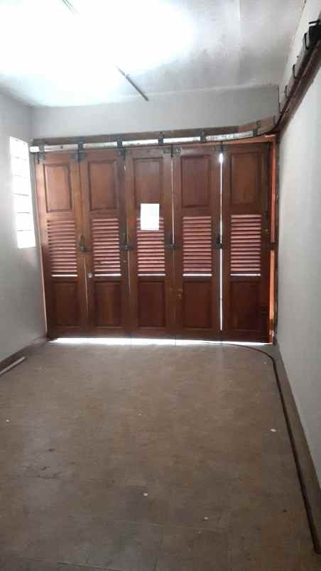 dijual rumah murah siap huni di antapani