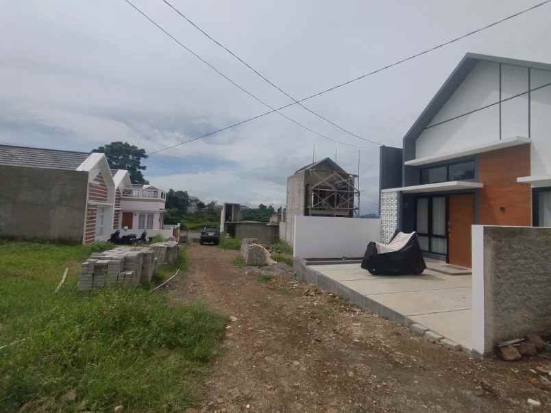 dijual rumah ngamprah padalarang