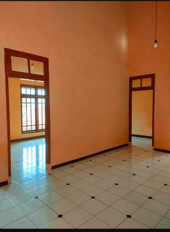 dijual rumah nyaman luas di padasuka bandung