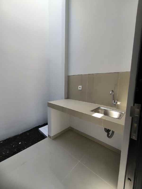 dijual rumah park sunrise wonorejo