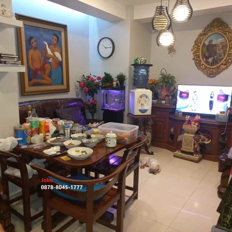 dijual rumah pasar minggu