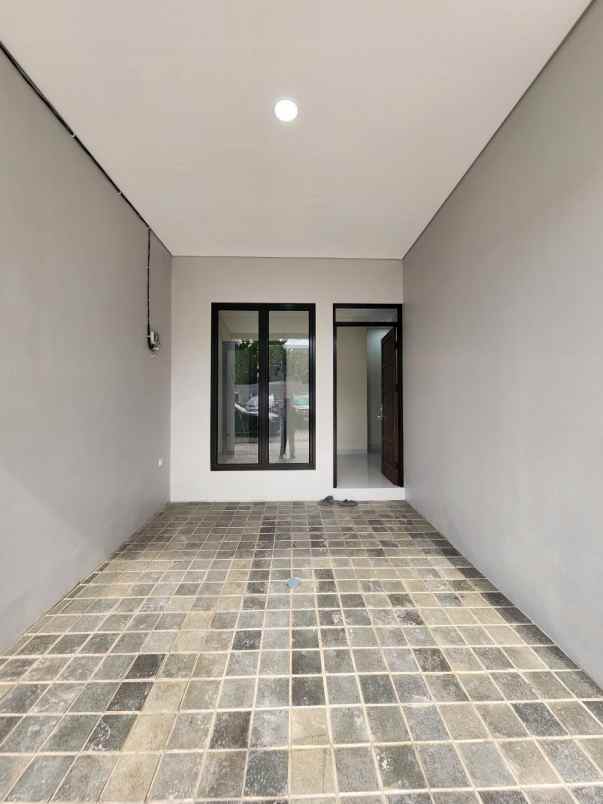 dijual rumah pasar minggu