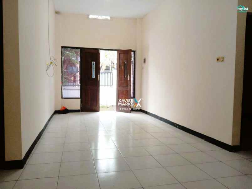 dijual rumah permata safira regency