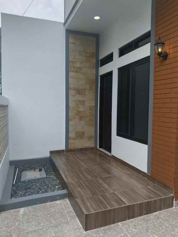 dijual rumah perum barata harapan jaya