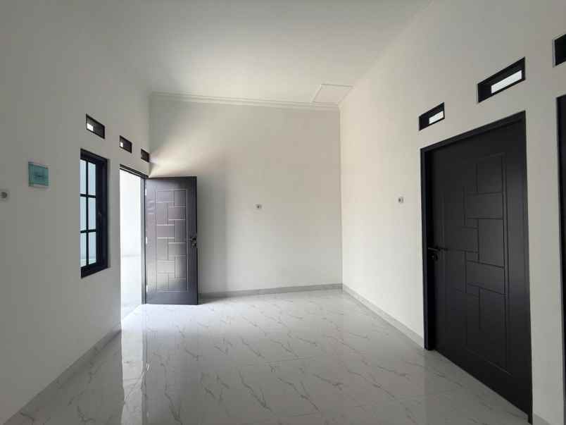 dijual rumah perum sbs harapan jaya