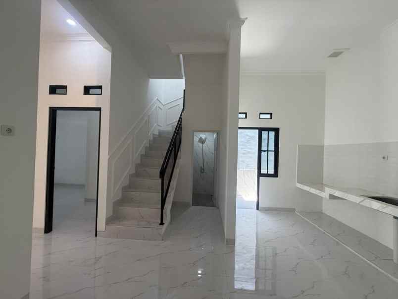 dijual rumah perum sbs harapan jaya