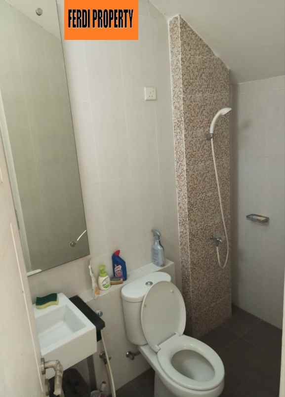 dijual rumah perumahan citra gran cibubur