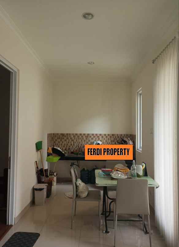 dijual rumah perumahan citra gran cibubur