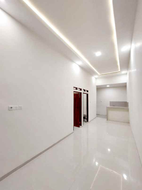 dijual rumah perumahan kirana blok d 11