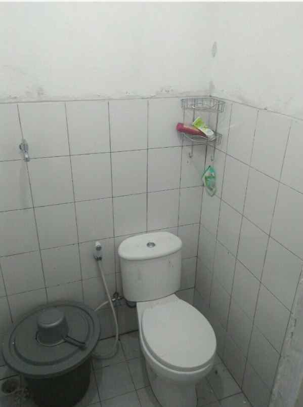 dijual rumah perumahan kraton harmoni