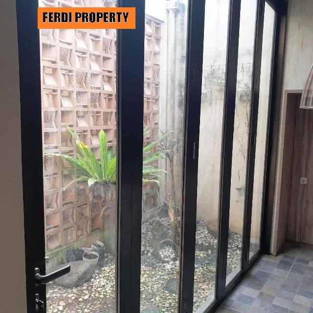 dijual rumah perumahan metland cileungsi