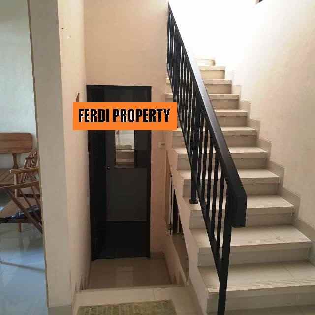 dijual rumah perumahan metland cileungsi