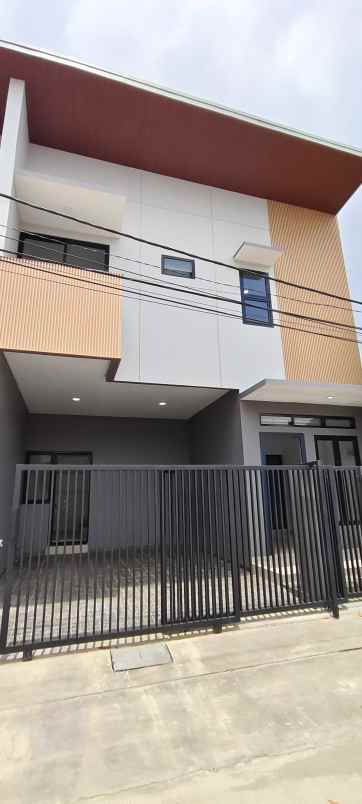 dijual rumah perumahan vip villa indah