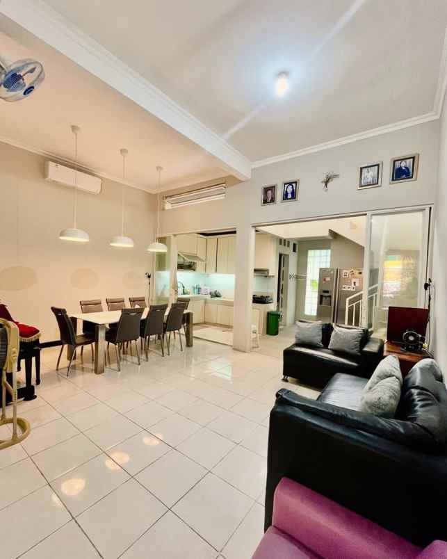 dijual rumah ploso timur