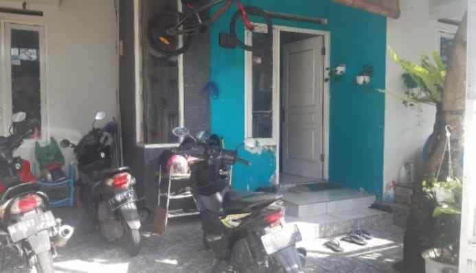 dijual rumah pojok lokasi jalan ikan ikan kota malang