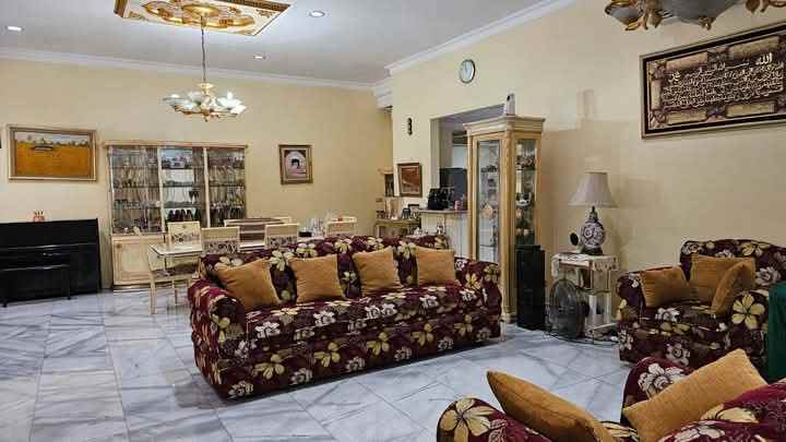 dijual rumah pondok indah
