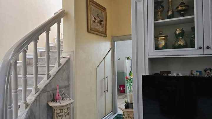 dijual rumah pondok indah