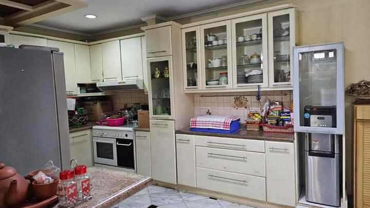 dijual rumah pondok indah