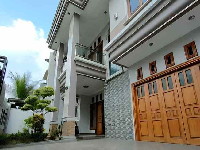 dijual rumah pondok kelapa