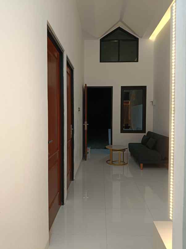 dijual rumah pondok rajeg depok