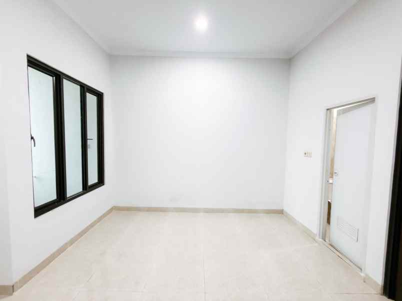 dijual rumah pondok ungu permai