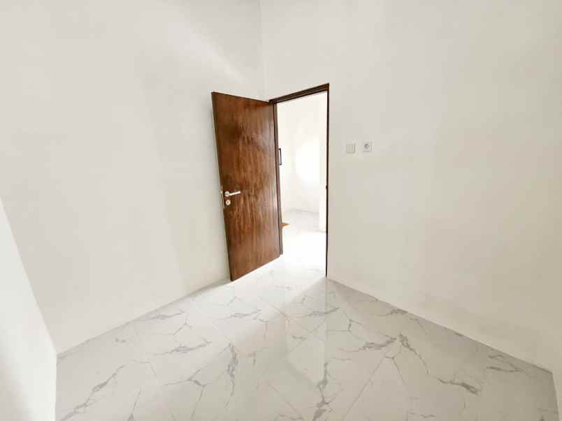 dijual rumah pondok ungu permai kota bekasi