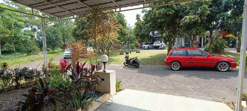 dijual rumah pudak payung