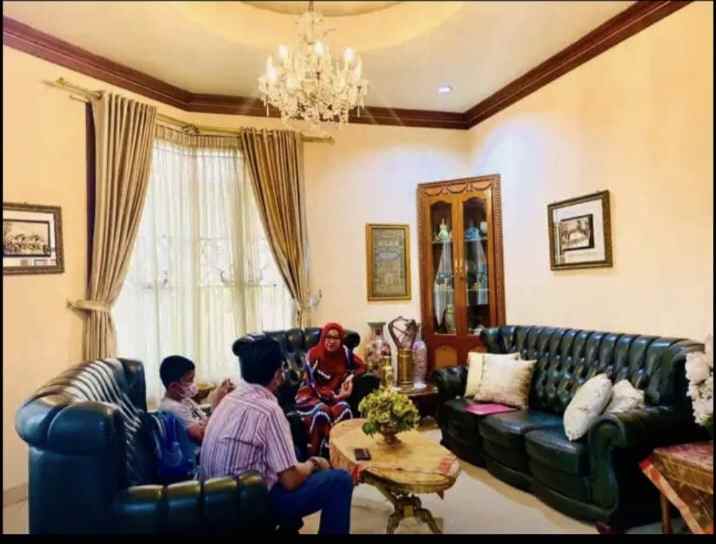 dijual rumah pulo mas rawamangun pulo