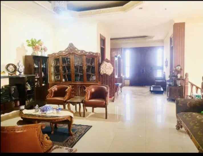 dijual rumah pulo mas rawamangun pulo