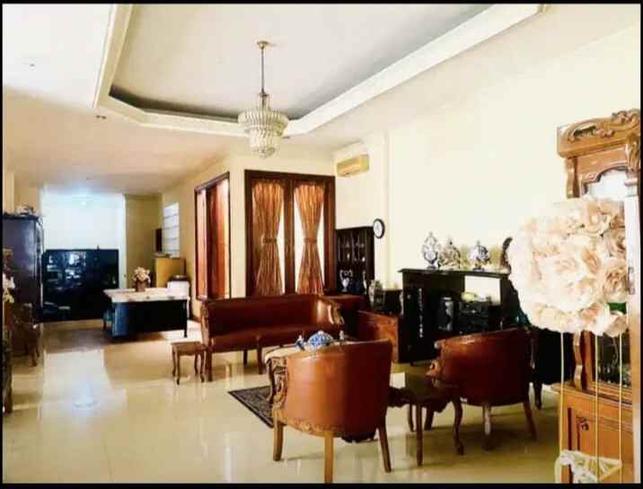 dijual rumah pulo mas rawamangun pulo