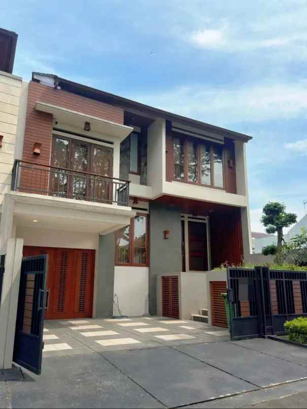 dijual rumah puri bintaro